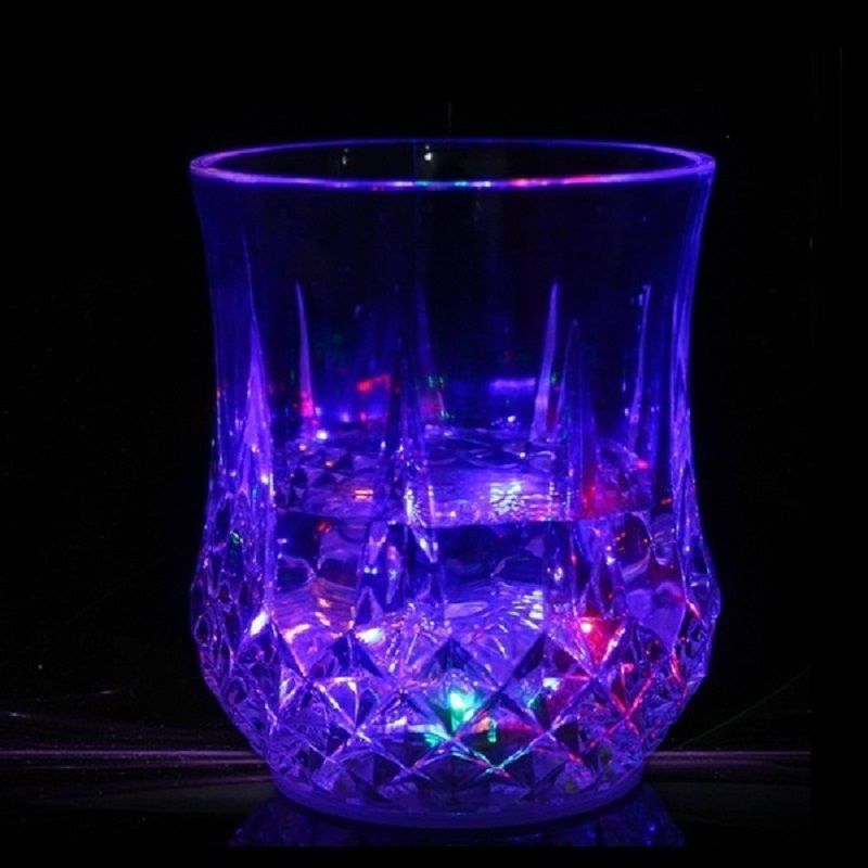 Bicchiere Led Induttivo Con Magia Di Colori Cromatico Acrilico Plexiglass Acqua Birra Vino